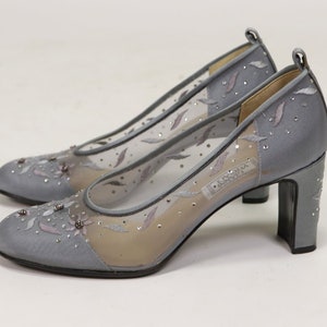 1990s GIANNI VERSACE Net Embroidered Pumps - Size 39