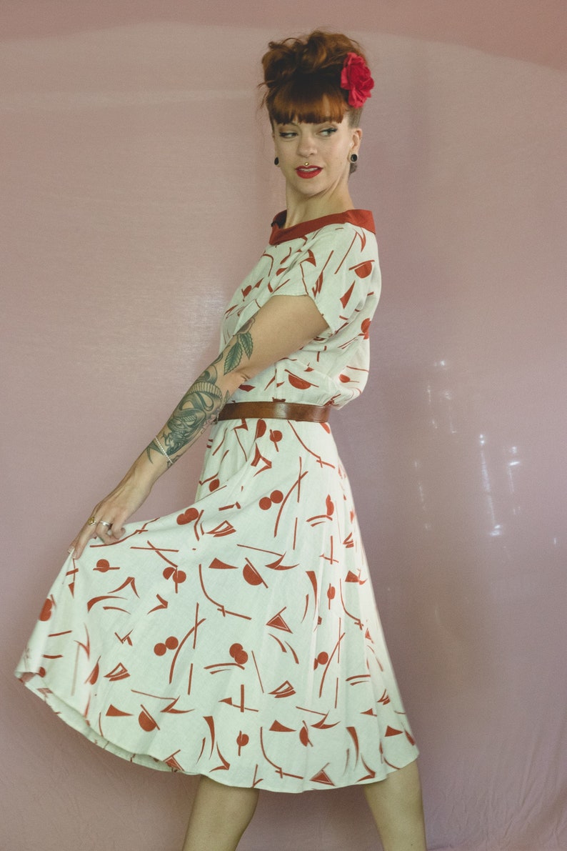15/% 1950/'s Style Novelty Linen Dress 80/'s Swiss Linen Dress Size M to L ON SALE