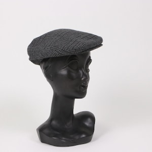 1970s vintage Large Newsboy Cap by Stö Switzerland - Size 58-59
