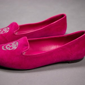 Alexander Queen Hot Pink Skull Flats Size 38 / 8 main image 0