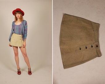 1970s Beige Suede Leather Mini Skirt - Size xs