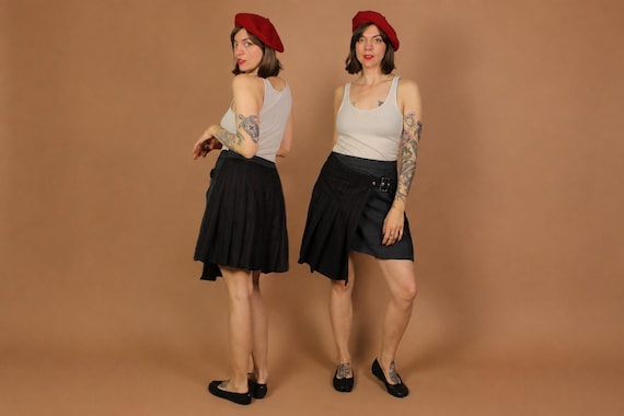 Alexander McQueen, Alexander McQueen Kilt Wool Skirt - Size S-M
