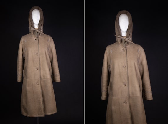 1970's Beige and Brown Sheepskin Winter Coat - 197