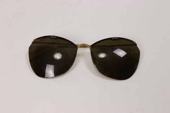 1950s Brass and Smoked Glasses - image 4