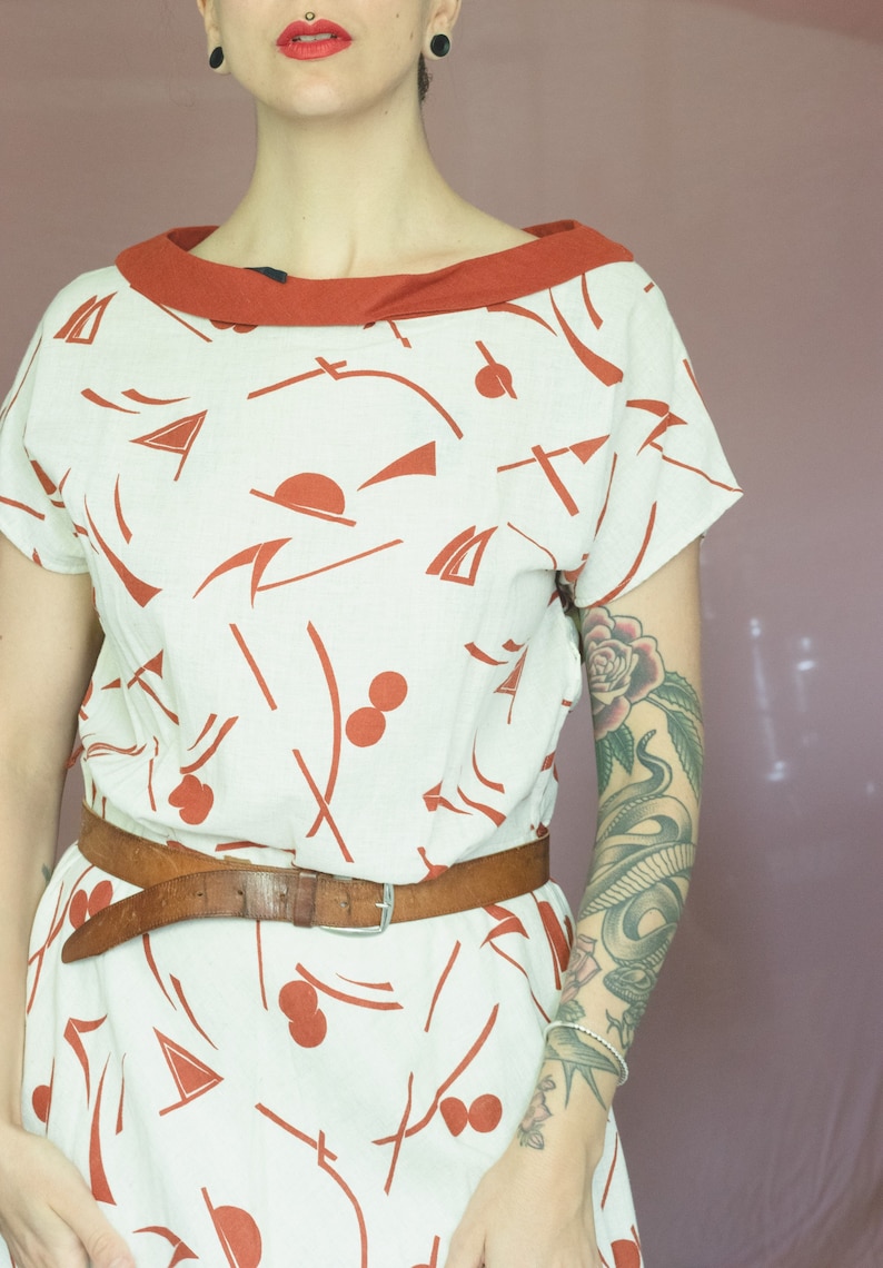 15/% 1950/'s Style Novelty Linen Dress 80/'s Swiss Linen Dress Size M to L ON SALE