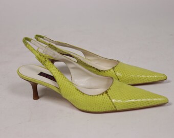 light green pumps