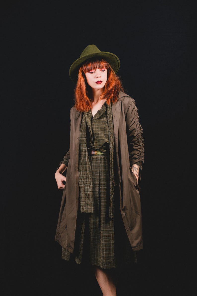 ON SALE 15/% JIL Sander Kahki Green Trench Coat Size S-M