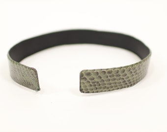 1970s DONNA KARAN Green Snakeskin Waist Belt - Size S