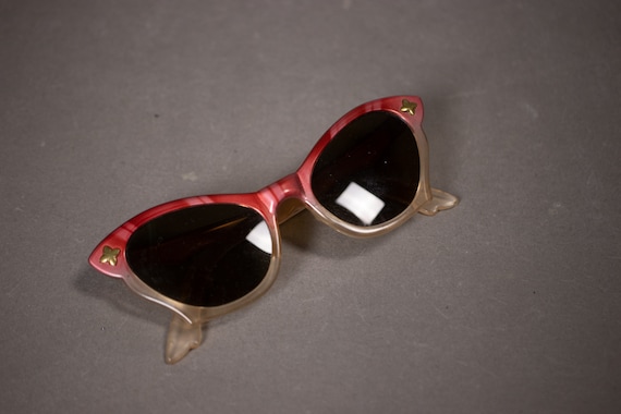 1940's Pin Up Cateye Sunglasses - 40's Butterfly C