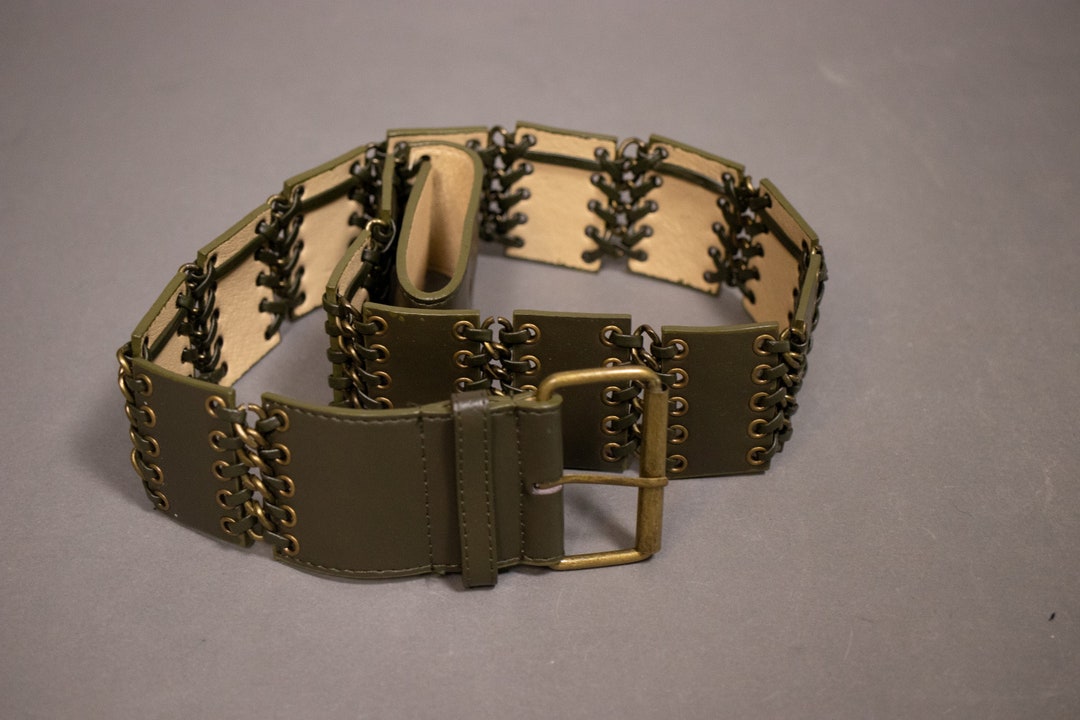 Vintage 80\'s Khaki green wide soft leather statement vintage belt 80 main image 4