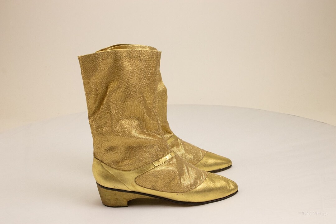 COLLECTOR PIECE 1960s Gold Gogo Boots Size 38 1/2 - Etsy