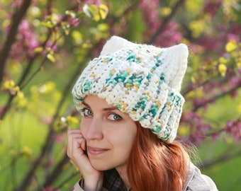 White owl hat with ears - cat crochet slouchy animal teens casual style fun beanie - snow Fox hat green beige yellow