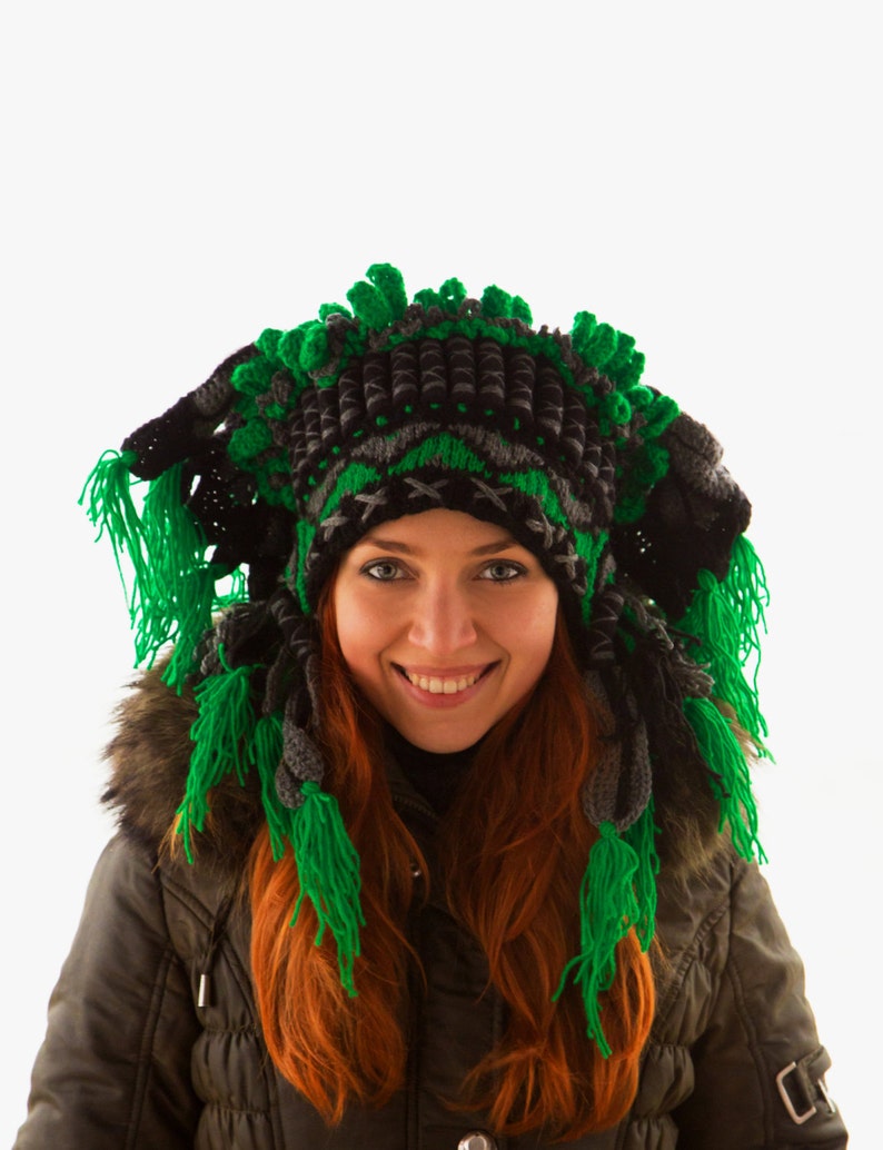 Green Crochet hat imitation indian headdress Native style chief hat Knitted indian feather knitted roach Winter beanie Gift festival fashion