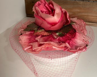 Vintage 1960s Women’s Pillbox Hat, Sonni California