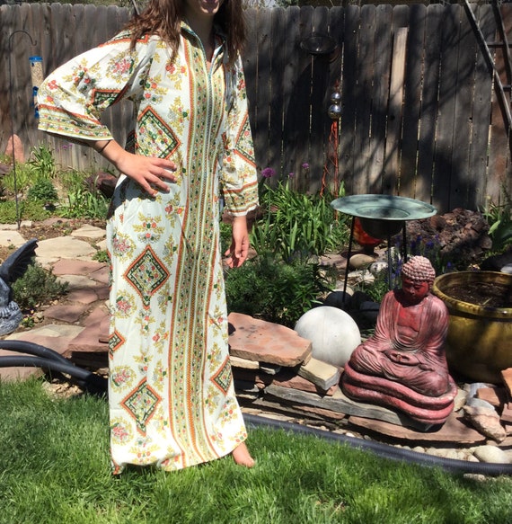 Mid Century BoHo Loungees Housecoat, Robe