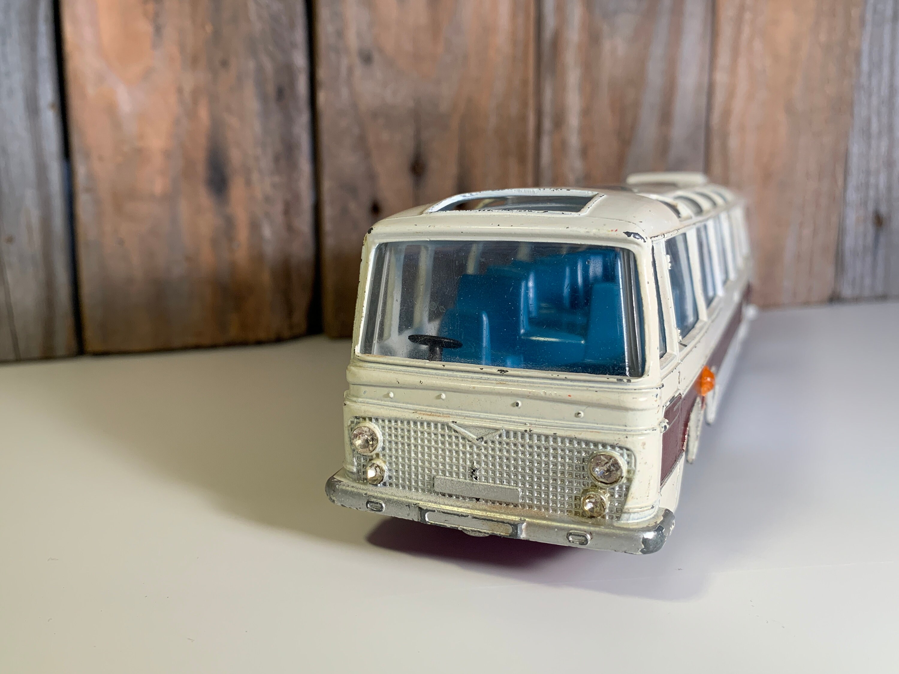 Vintage 1/43 Dinky Toys Vega Major Luxury Coach Bus 954