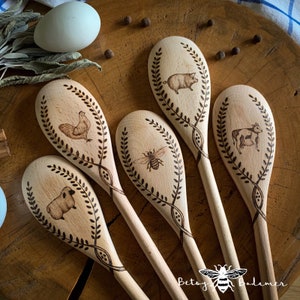 Farmhouse Woodburned Spoons - Hand burned Pyrography Designs - Honeybee * Chicken * Sheep * Goat * Cow * Pig * Pony * Duck * Monogram