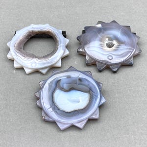 Agate Druzy Crystal Flat Sun Carving Gemstone Wholesale Home Decor Supply