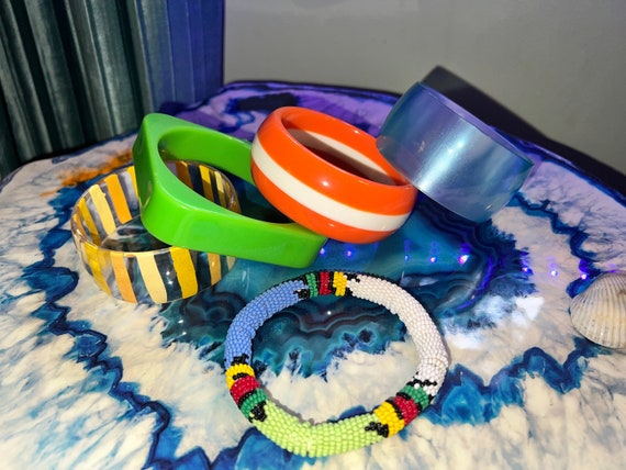 Vintage tropicana colored plastic bangles - image 1