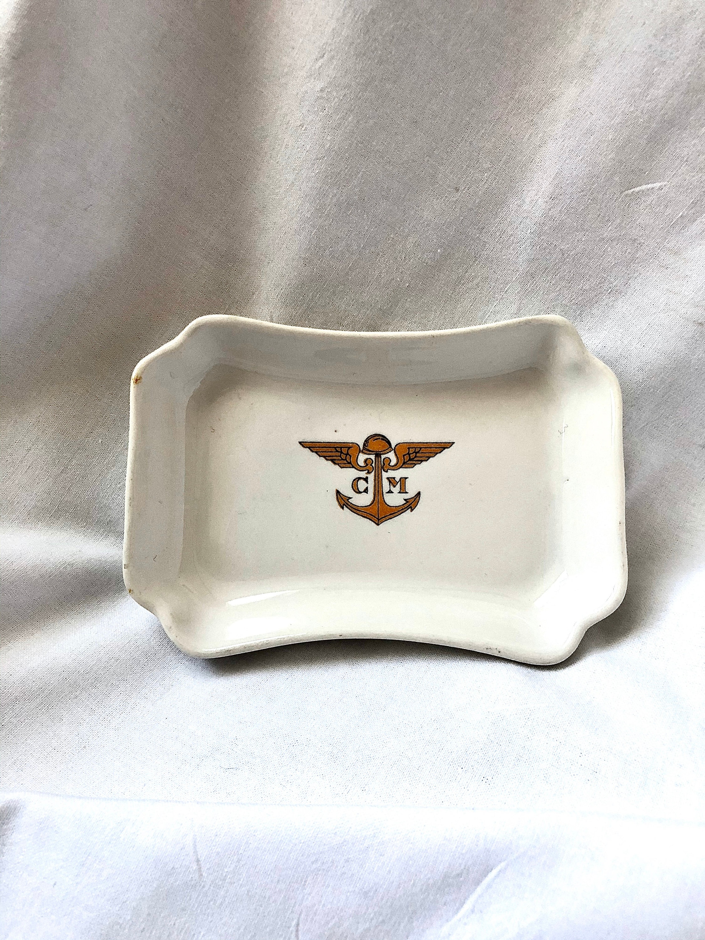 Vide Poche en Porcelaine et Monogramme
