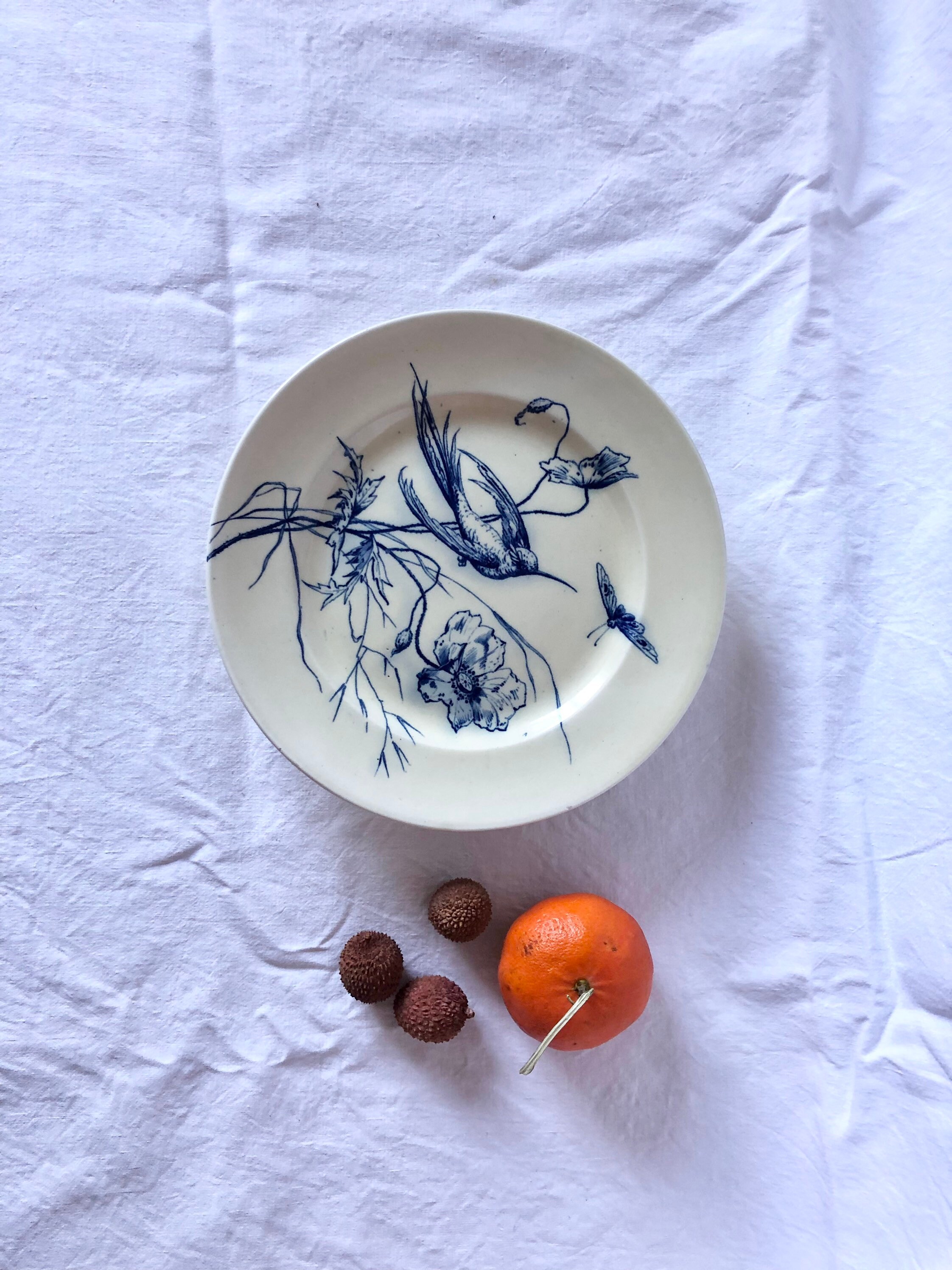 Petit Plat à Gâteau en Faïence Ancienne