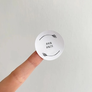 SPICE JAR STICKERS - 35 Labels // Black + White Spice Rack Stickers, Cute Pantry Labels, Kitchen Organisation, Pretty Herb Jar Stickers