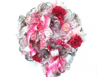 Corona rosa para el día de San Valentín, malla decorativa para corona de San Valentín, decoraciones para coronas de San Valentín, coronas de San Valentín para la puerta de entrada, decoración de San Valentín