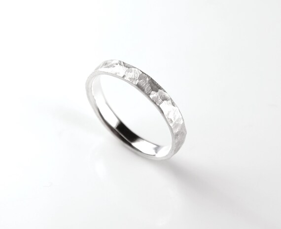 14 karat gold diamond ring