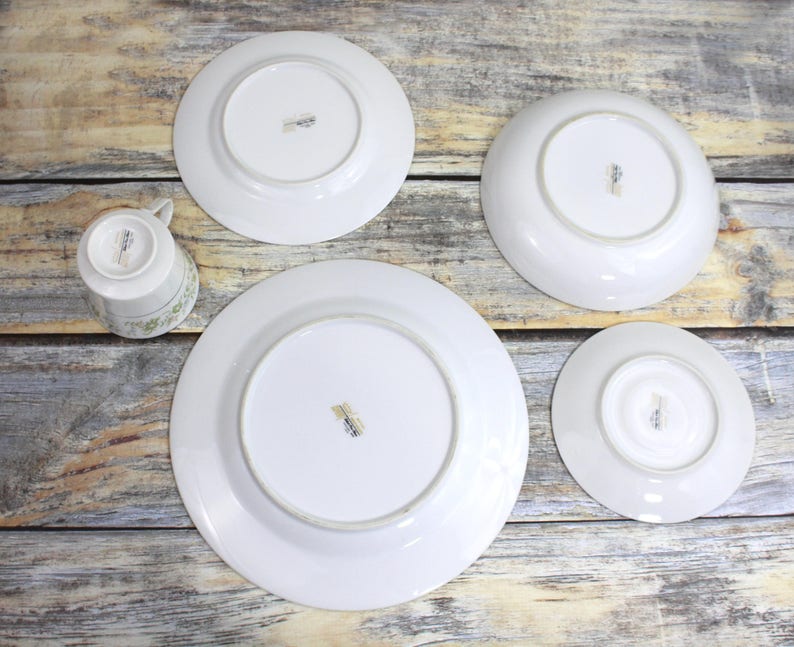 Royal Wentworth Pauline Discontinued China Fine China Dinnerware Dinner Plate Sets Vintage Dinner Plates Vintage China Patterns