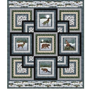 Peut inclure: Un motif de courtepointe représentant divers animaux de la forêt dans un décor de forêt enneigée. La courtepointe est composée de plusieurs carrés avec des animaux différents dans chaque carré. Les animaux comprennent un loup, un cerf, un ours, un renard et un hibou. La courtepointe est entourée d'une bordure d'arbres et de neige.