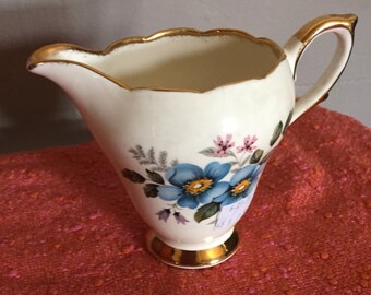 ROYAL ARDALT ENGLISH Bone China Creamer Pitcher.