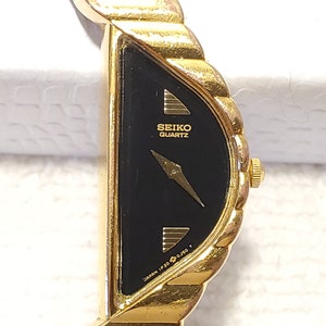 Vintage Seiko Women's Half Moon Quartz Watch Gold Tone Black