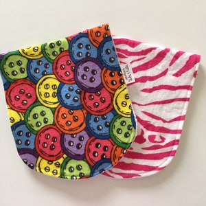 Soft baby burp cloths, baby girl burp cloths, burp rags, cute burp cloths, baby girl gift, absorbent burp cloths, button burp cloths
