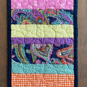 Large purple paisley hot pad, Mothers Day gift, casserole dish hot pad, pot holder, purple kitchen decor, housewarming gift