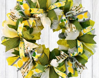 Lemon Wreath for Front Door, Everyday Wreath, Kitchen Wreath, Year Round Wreath, Green White Yellow Deco Mesh Front Porch Decoration, 24 In