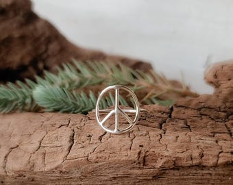 Dainty Sterling Silver Peace Sign Ring // Boho Peace Ring