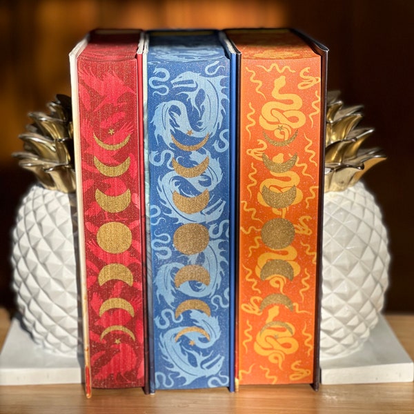 Crescent City 3-book Set by Sarah J Maas - Custom Stenciled Sprayed/Airbrushed Edges