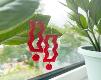 BRIGHT RED MONOCHROME Wavy Droplet Statement Polymer Clay Earrings: crimson scarlet 70s psychedelic curves textured groovy jewellery curves