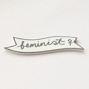 Feminist Pin ODER Magnet, Feminismus-Abzeichen, Venus-Symbol, feministischer Magnet; Band-Design; girl power, future is weiblich, Frauenrechte, go Girls