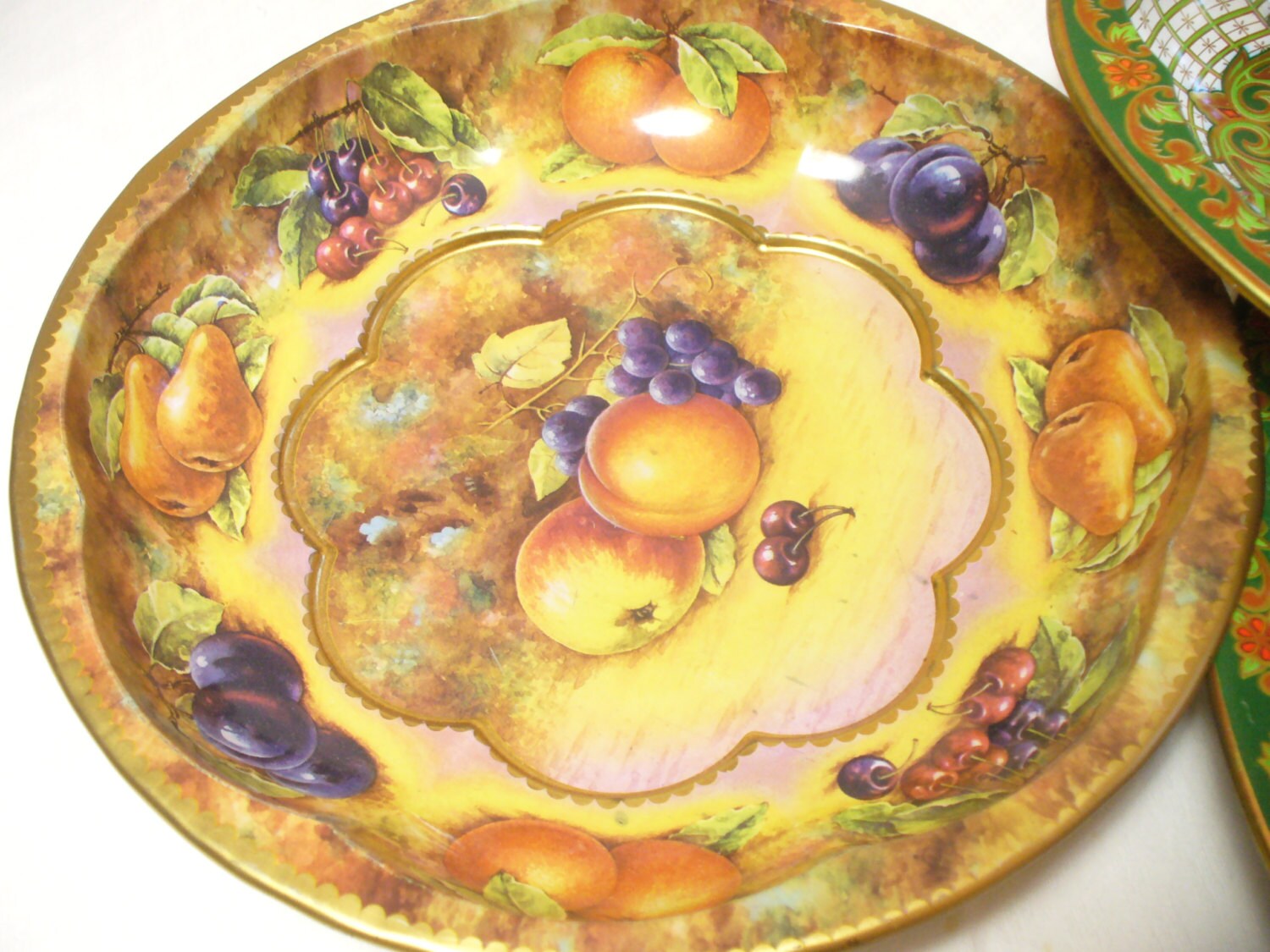Three Vintage Decorative Metal Serving Bowls / Dishes Fruits Etsy