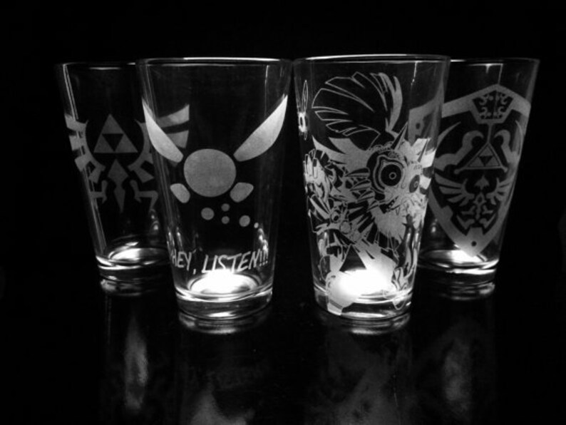 Legend of Zelda Pint Glass Set of 4 Etsy