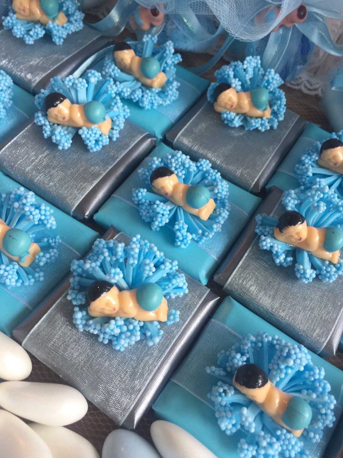 10 recuerdos para baby shower, niña, niño, bebé durmiendo, recuerdos de  fiesta, chocolate decorado, image size:1124x1500