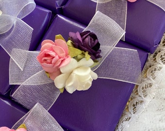 10 wedding favors, decorated chocolate favors, engagement, baby shower, baby girl