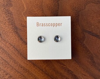 Handgefertigte kleine Ohrstecker | Konvex | Messing | Silber | Kupfer