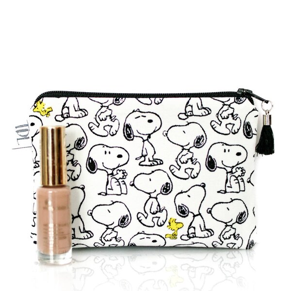 Peanuts Snoopy, Earbud case, Coin purse, Zipper pouch, Pet Dog pouch, Kids sack, Make Up bag, Cosmetic case, Teacher gift, Girlfriend