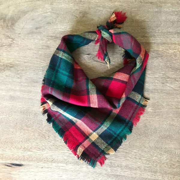 Tie On Dog Bandana, Boho Dog Bandana, Red Dog Bandana, Frayed Dog Bandana, Boy Dog Accessory, Girl Dog Bandana, Large Dog Bandana