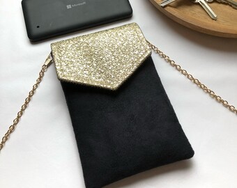 iPhone smartphone case black and gold drinking phone pouch with glitter effect