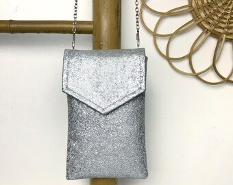 iPhone smartphone case silver drinking phone pouch with glitter effect