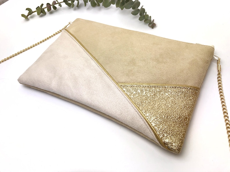 Pochette beige écru et doré parfaite pour accessoiriser une tenue d'été mariage soirée image 2