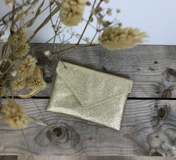 Pochette dorée pour shop mariage